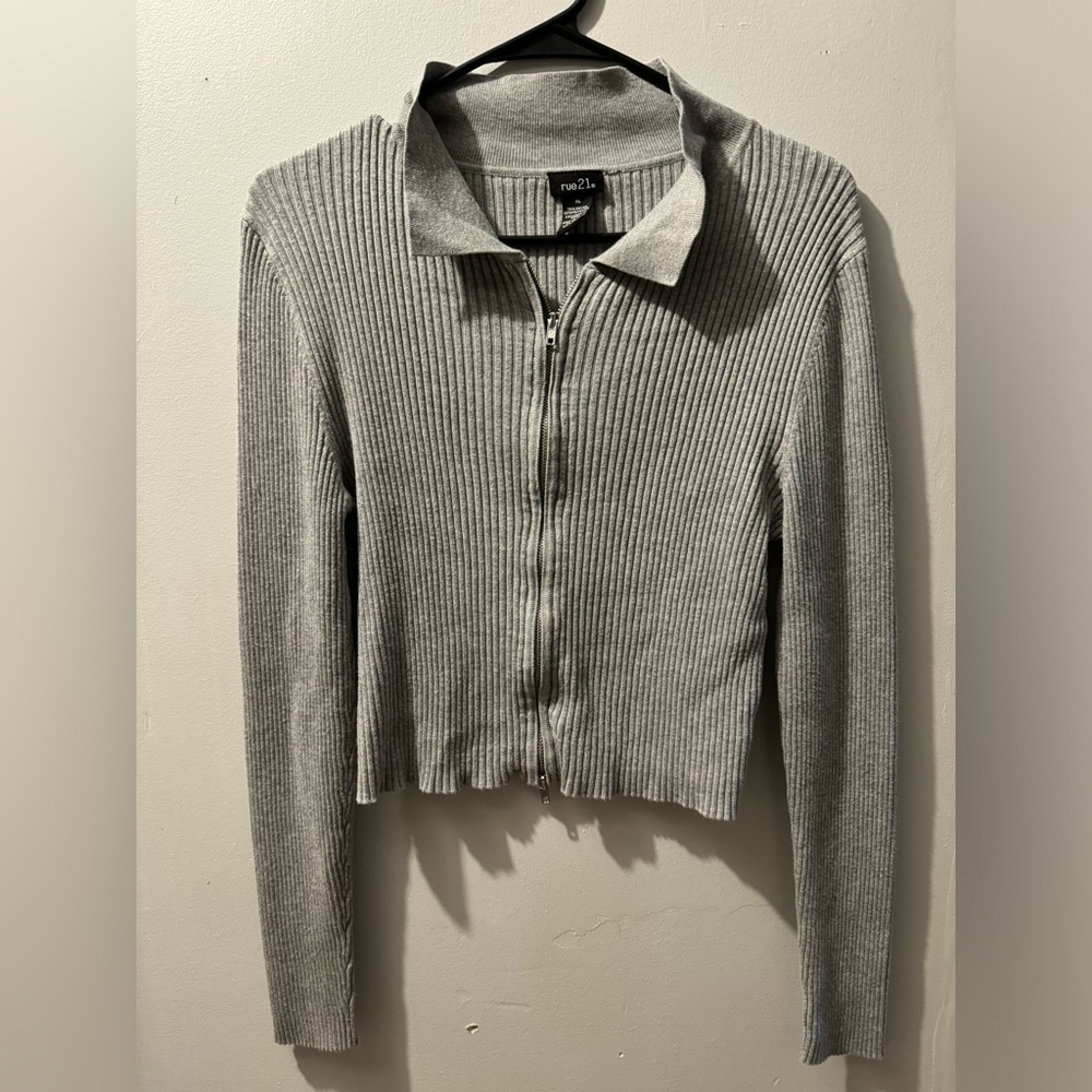 Rue 21 top